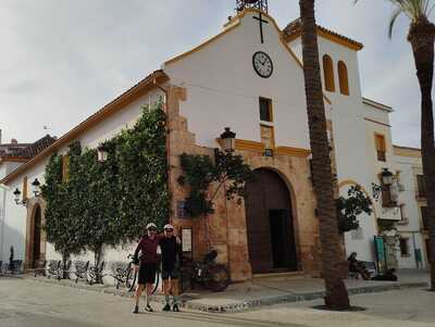 Iglesia y limones trepadores (Ojén) - KM.290